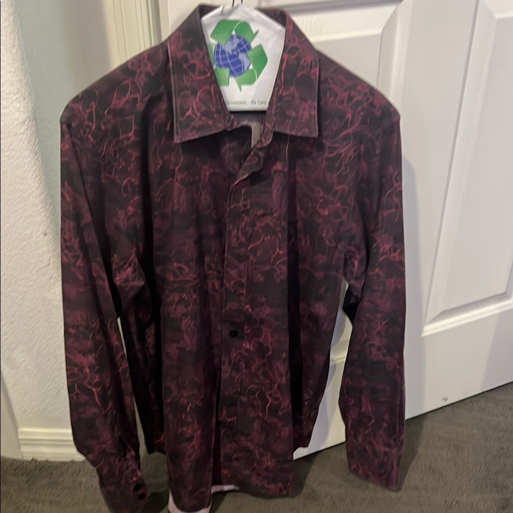 Robert Graham Black and Pink Casual Button Down Shirt